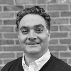 Porträt Foto von René Tolba